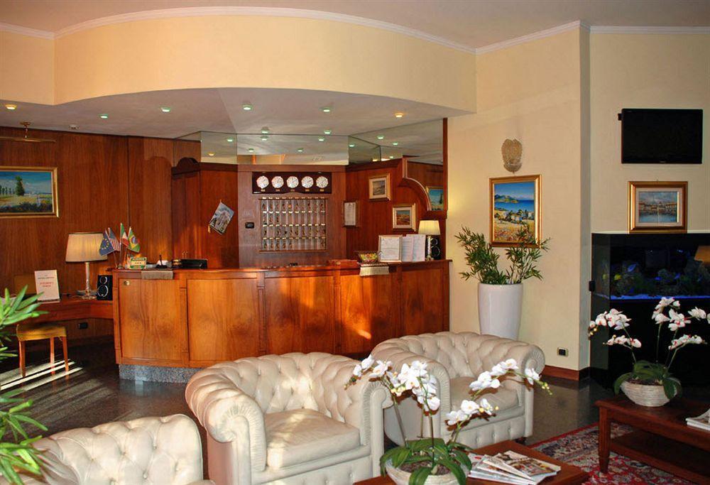 Certosa Hotel Milan Bagian luar foto