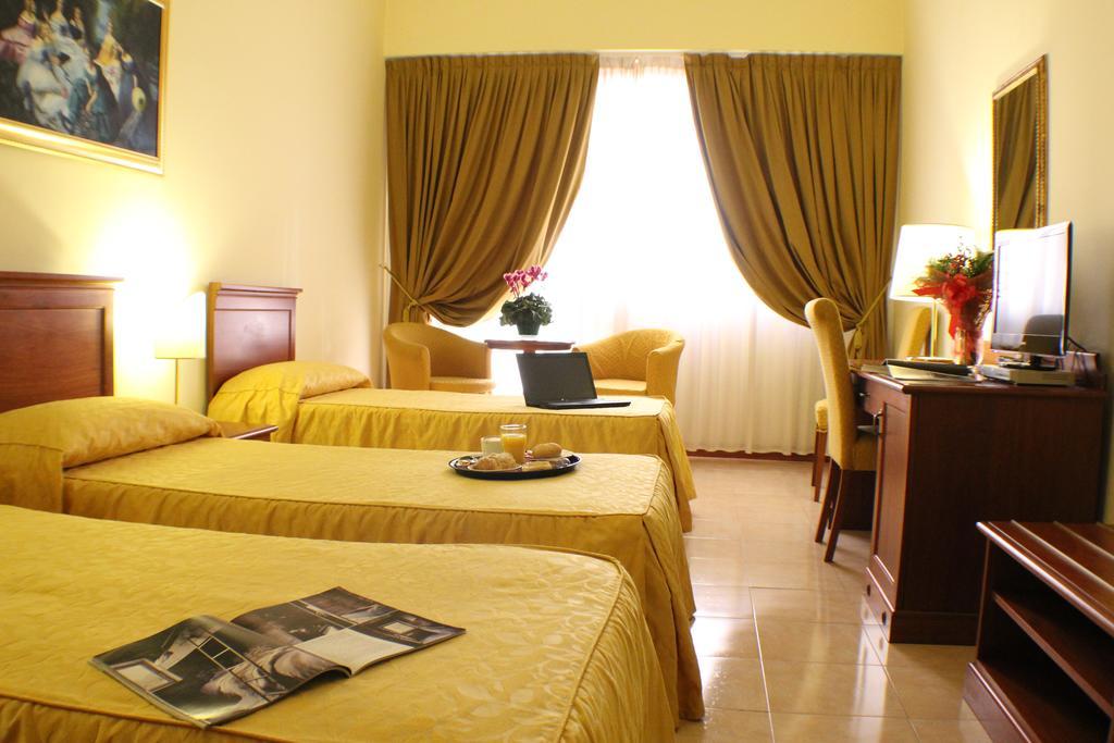 Certosa Hotel Milan Bagian luar foto