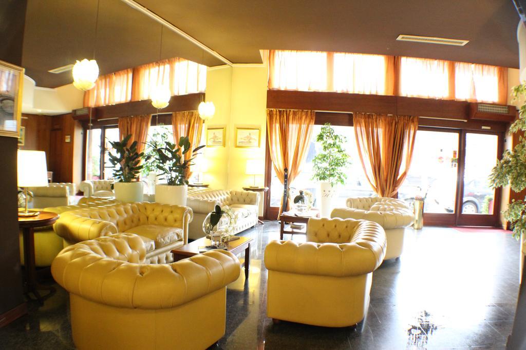 Certosa Hotel Milan Bagian luar foto