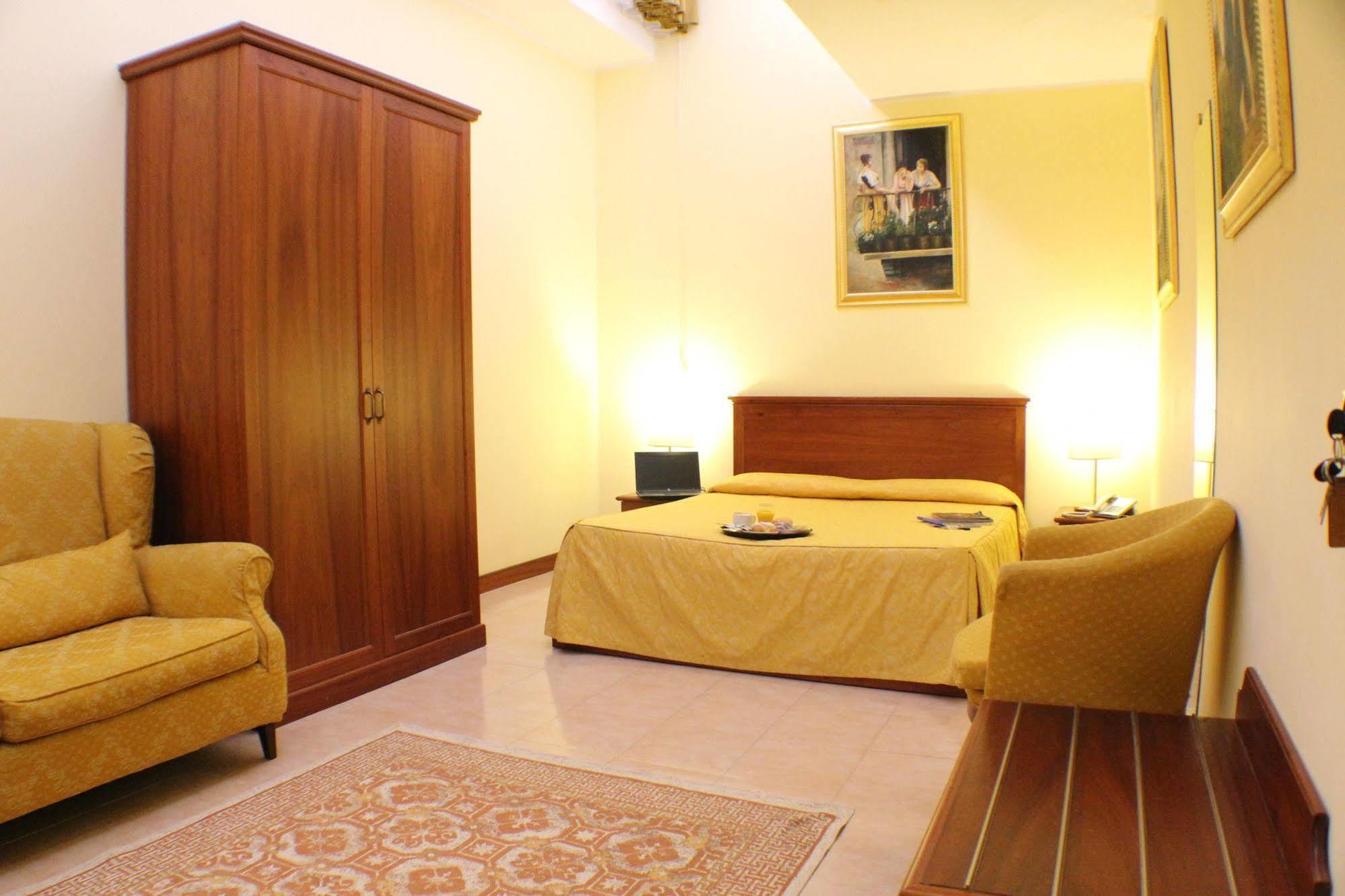 Certosa Hotel Milan Bagian luar foto