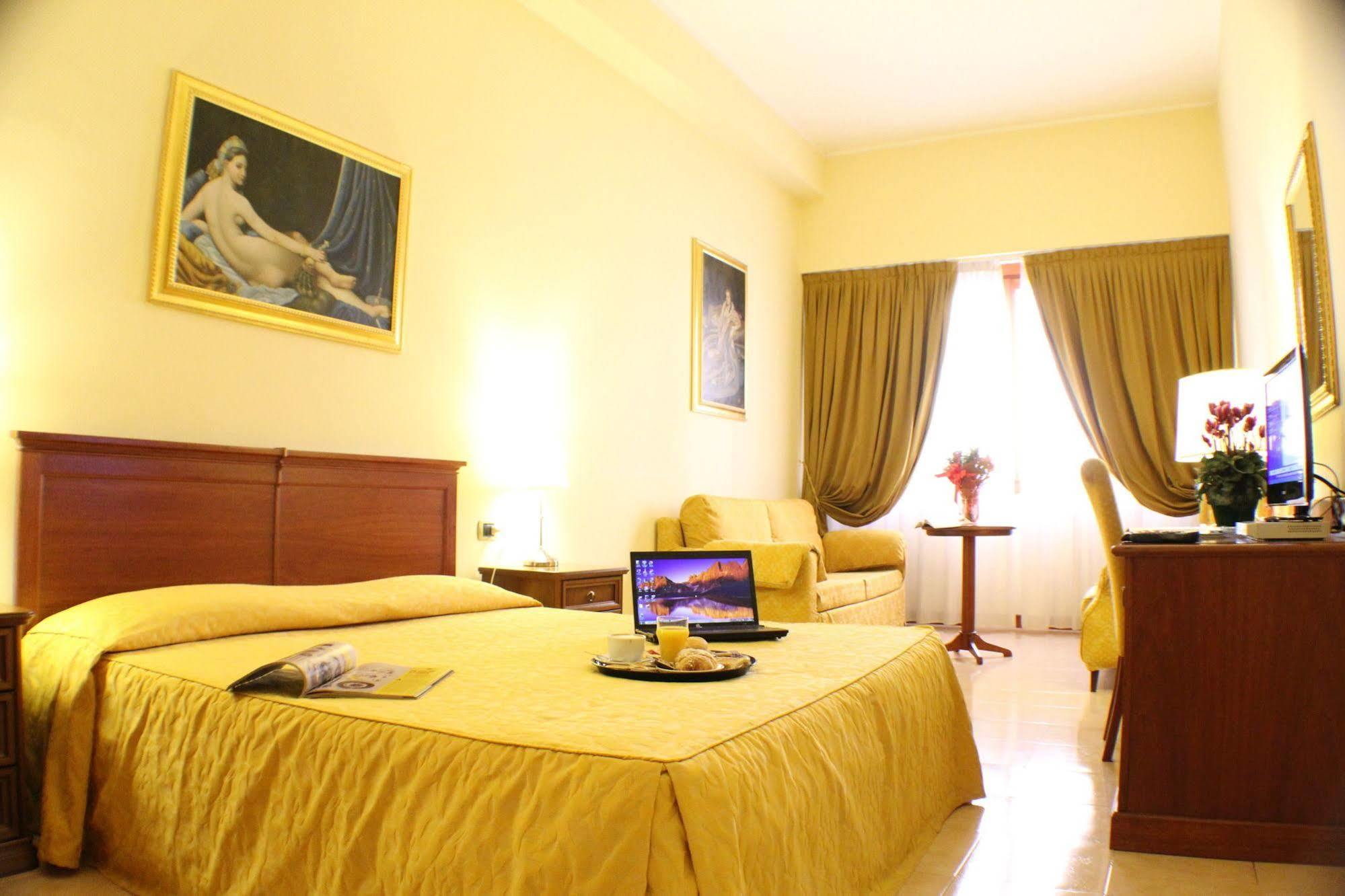 Certosa Hotel Milan Bagian luar foto
